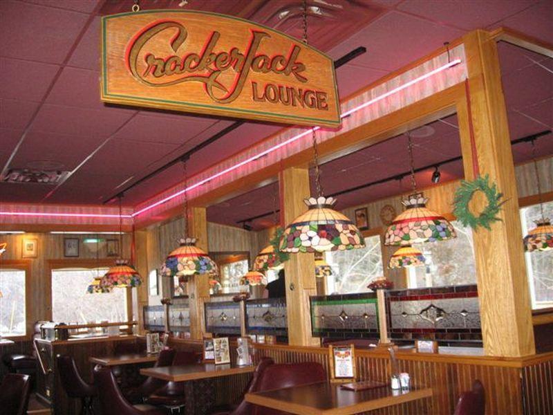 Mt. Madison Inn & Suites Gorham Restaurant photo